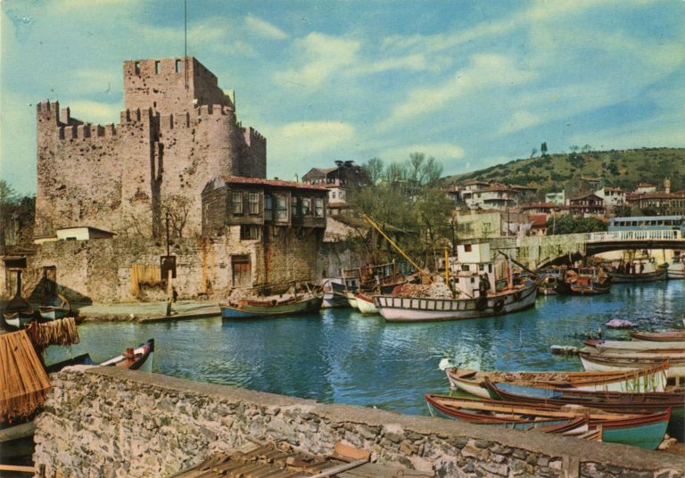 Anadolu Hisarı Foto Antica